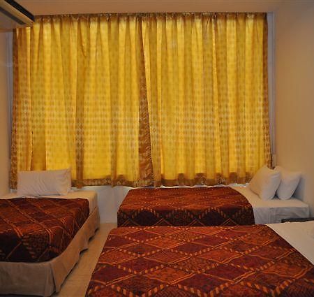 Old Budget Hotel George Town Bagian luar foto
