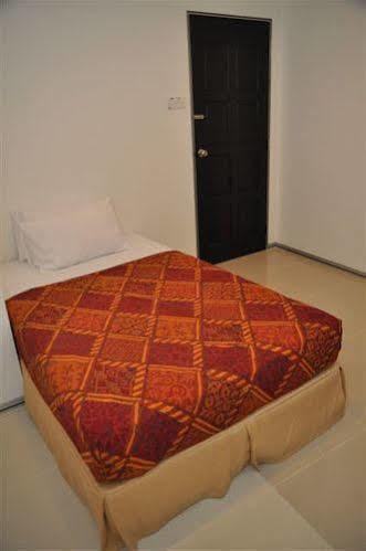 Old Budget Hotel George Town Bagian luar foto